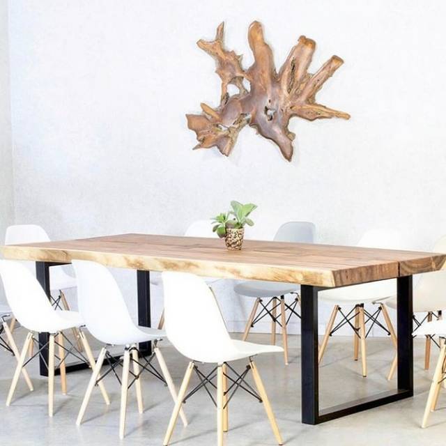 Meja Makan kaki besi kayu trembesi solid