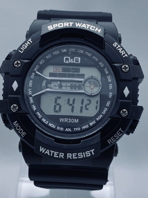 JAM TANGAN DIGITAL Q&O 503