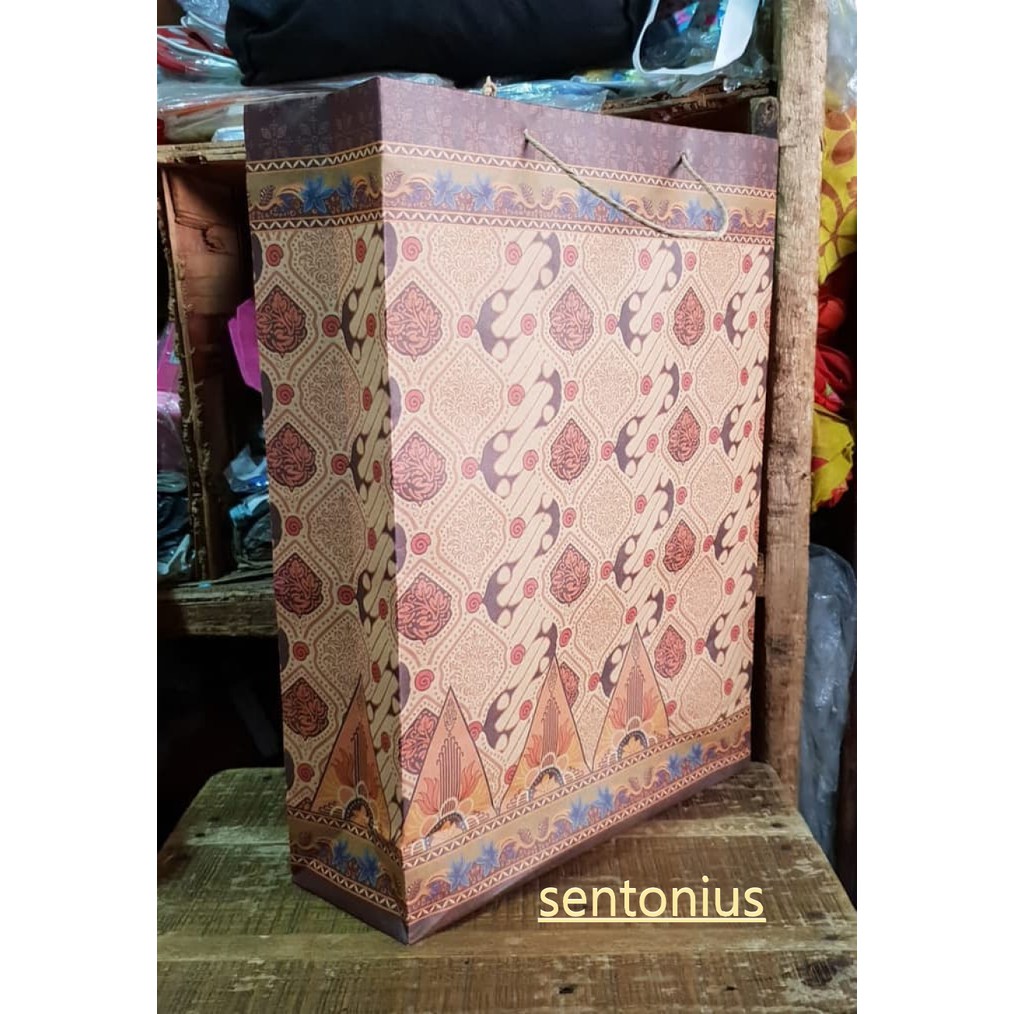 

PAPER BAG BATIK UKURAN XL (30x40x10)