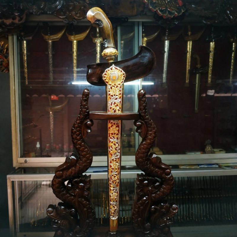 Satu Set Warangka Topengan Model Ladrang 4