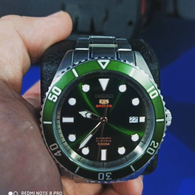 Jam tangan seiko5 SRPB39K1 Hulk sport ( Rare)  original