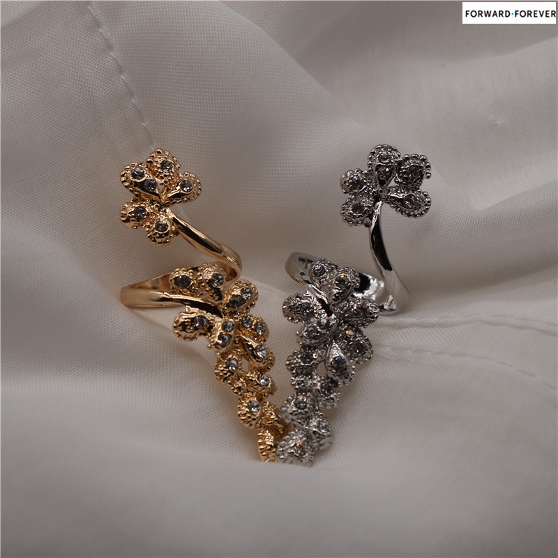 Scarf Ring Clip Brooch Pin Hollow Silk Shawl Buckle M40152