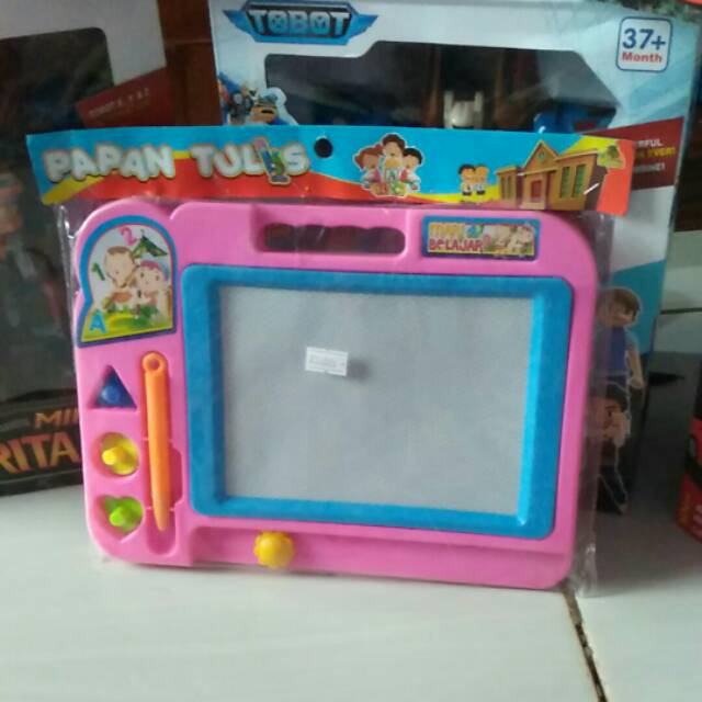 

Papan tulis magnet anak