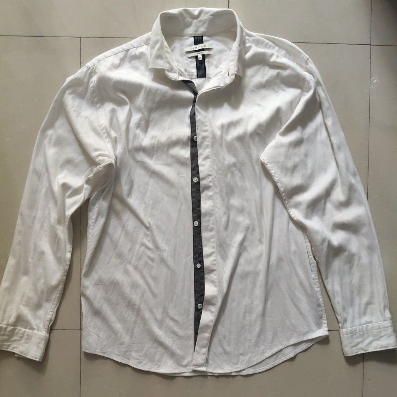 Kemeja Pria Lengan Panjang Putih Valino Slim fit