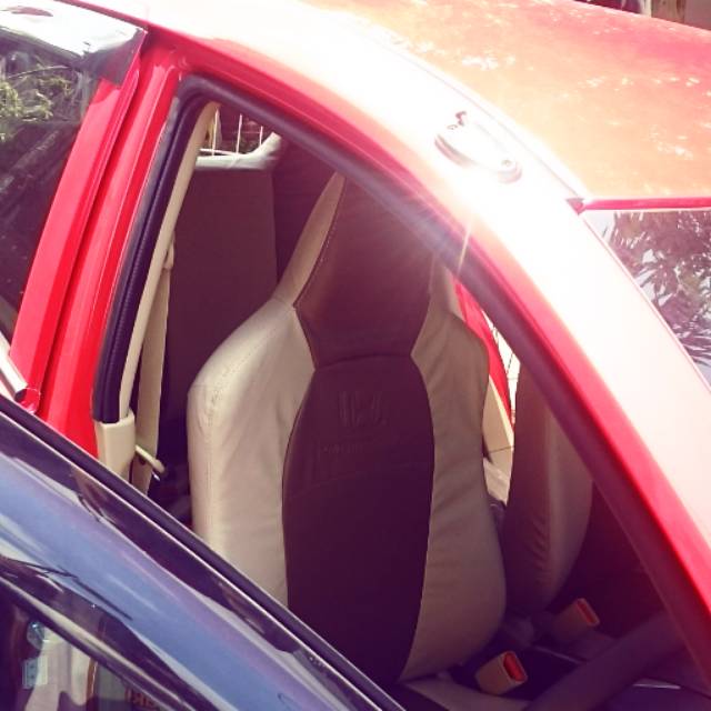 cover / sarung jok brio