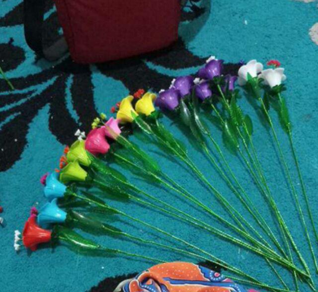 Bunga Akrilik Lili Pink Muda Putik Hijau Manik Manik