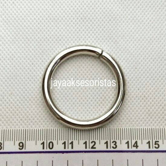 ring O tas 3.2 cm nikel