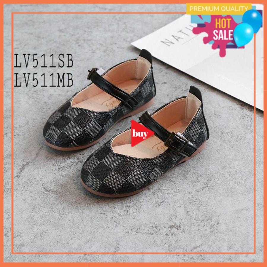 Sepatu anak LV Black 1220