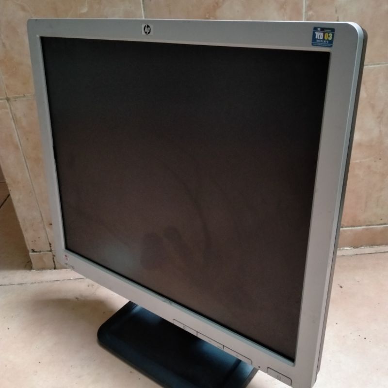 LCD HP 17 INCI KOTAK ATAU SQUARE MULUS