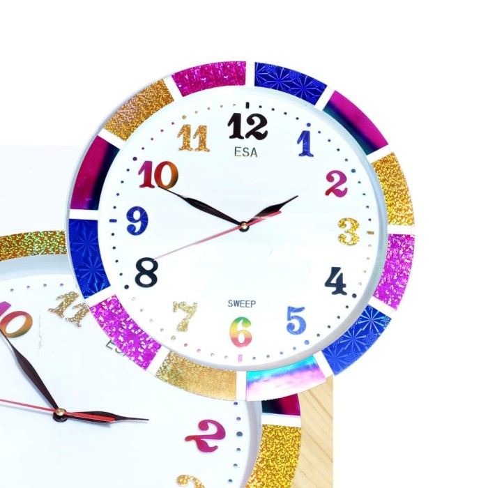 Jam dinding 563 Full color Limited edition Sweep Autometic halus