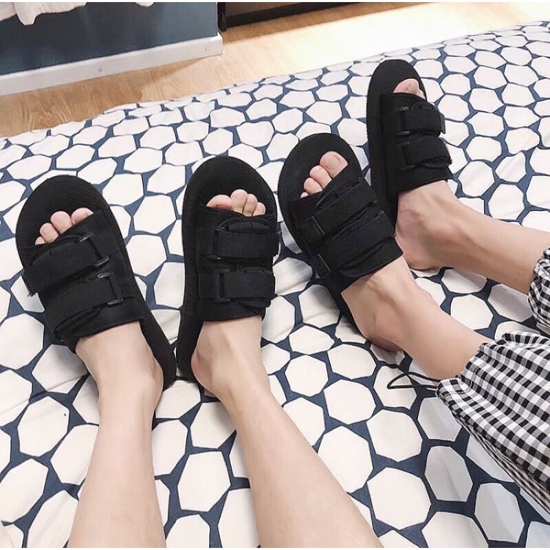 Sandal Gunung Pria trendy kuat ringan salah satu produk kreatif tahan lama ramah lingkungan COD