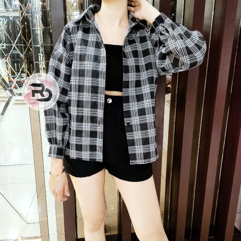 RD FASHION Kemeja Oslin Oversize | Kemeja Korea Jumbo Wanita | Bahan Creap - Fit to L-KERLI HITAM
