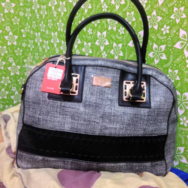 Kickers hand bag..original