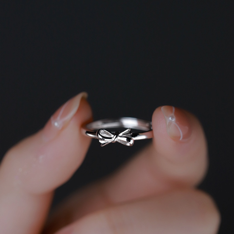 Cincin Model Terbuka Adjustable Desain Pita Bahan S925 Silver Gaya Korea Untuk Wanita
