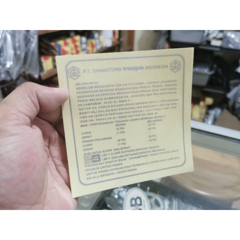 Sticker Running in abu transparant PT danmotor Vespa Super sprint