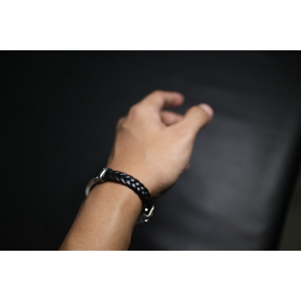 Gelang Kulit Pria HAYDEN Stainless Leather ANTI Karat &amp; Pudar Gelang Cowo Pria Wanita B.8