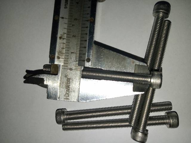 Baut L M6 X 70(7cm) stainless 304 THE A2-70