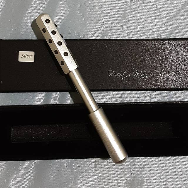 MGI Beauty Magic Stick - Preloved, baru pakai sebentar