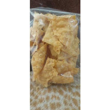 

kerupuk bawang , enak / gurih