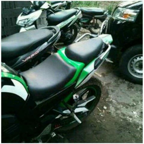 jok pisah yamaha BYSON karbu split seater jok byson karbu