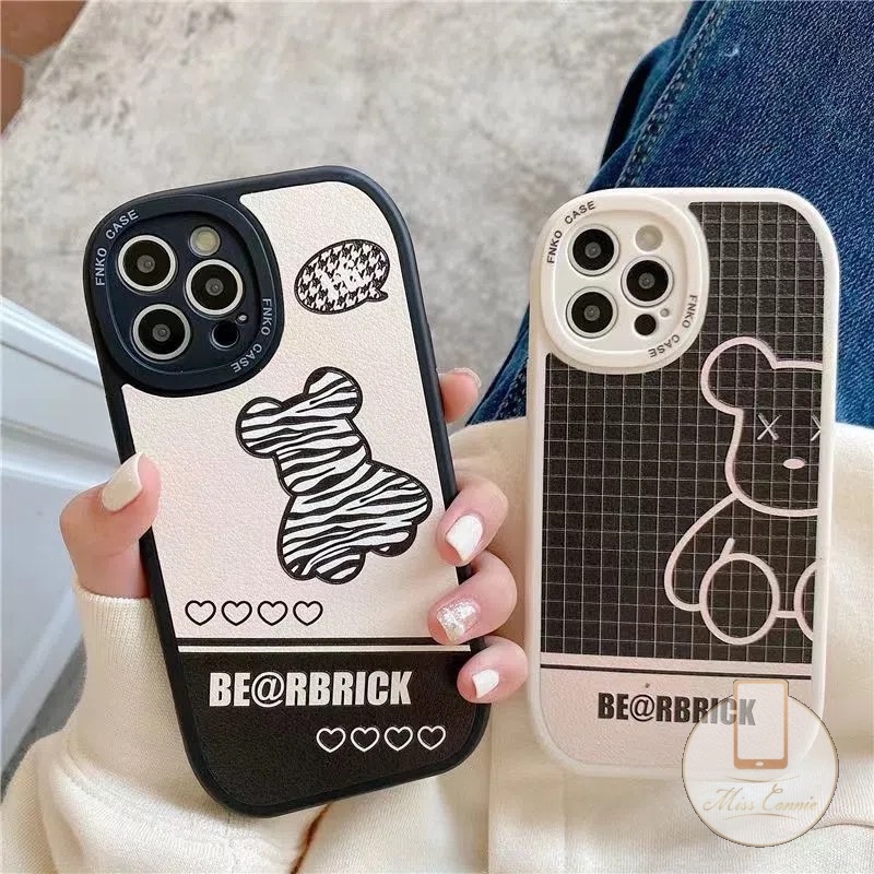 Soft Case Untuk Samsung A13 A04 A04s A73 A04E A32 A50s A12 A03 A14 A33 A50 A30s A53 A03s A23 A22 A10s A52 A21s A72 A51 A52s A20s A31 A20 A11 A71 Checkerboard Violent Bear Soft Case