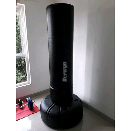 Berwyn Black Punching Bag