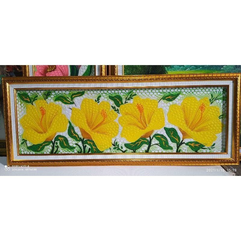 Lukisan bunga sepatu warna kuning asli kanvas harga hanya lukisan nya saja ukuran 30x90