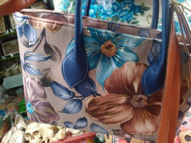 Tas Kerja Motif Bunga