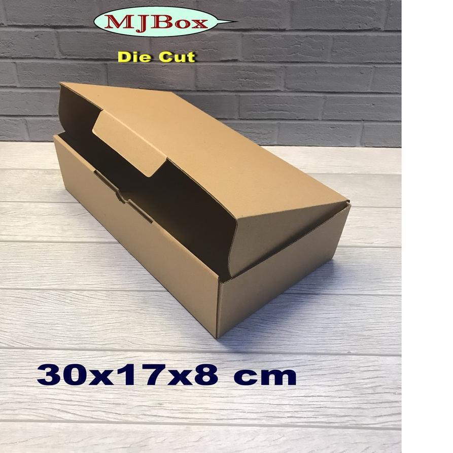 

Instan kardus 30 x 17 x 8 cm..... Die Cut ( untuk pembelian di atas 10 pcs harga lebih murah )