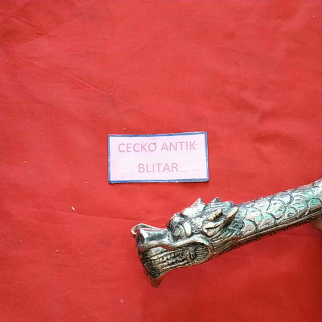 barang antik koleksi Cemeti naga 38cm