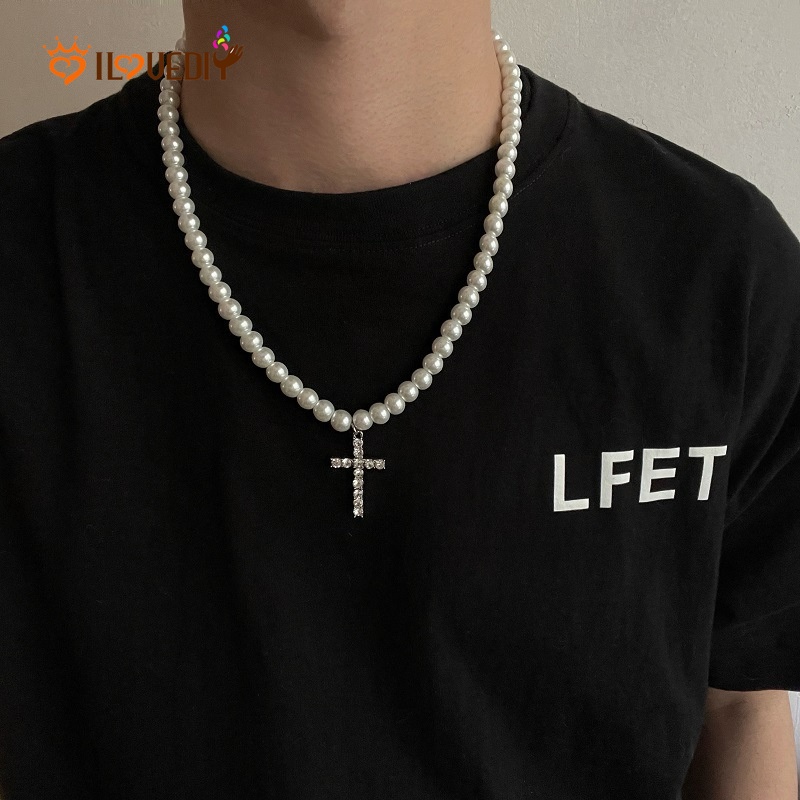 Kalung Rantai Klavikula Hias Liontin Salib Kristal Mutiara Gaya Vintage Hip-Hop Untuk Unisex