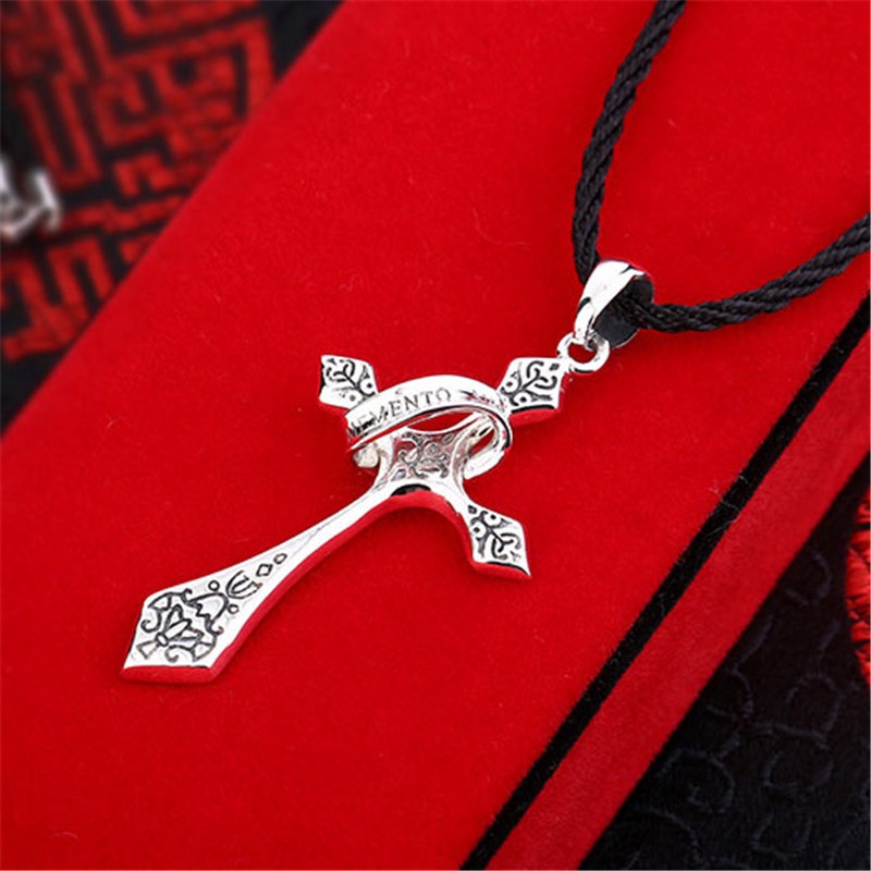 [Ready Stock]Fashion Personality Cross Men's Pendant Thai Silver Black Necklace