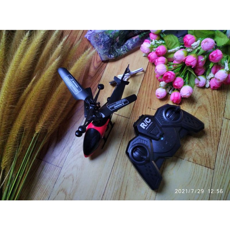 RC HELICOPTER