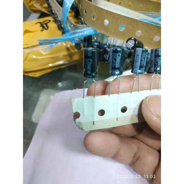 elco 16v 100uf