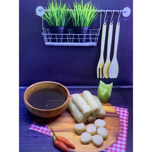 

pekmpek lenjer ikan tenggiri asli premium isi 10 pcs