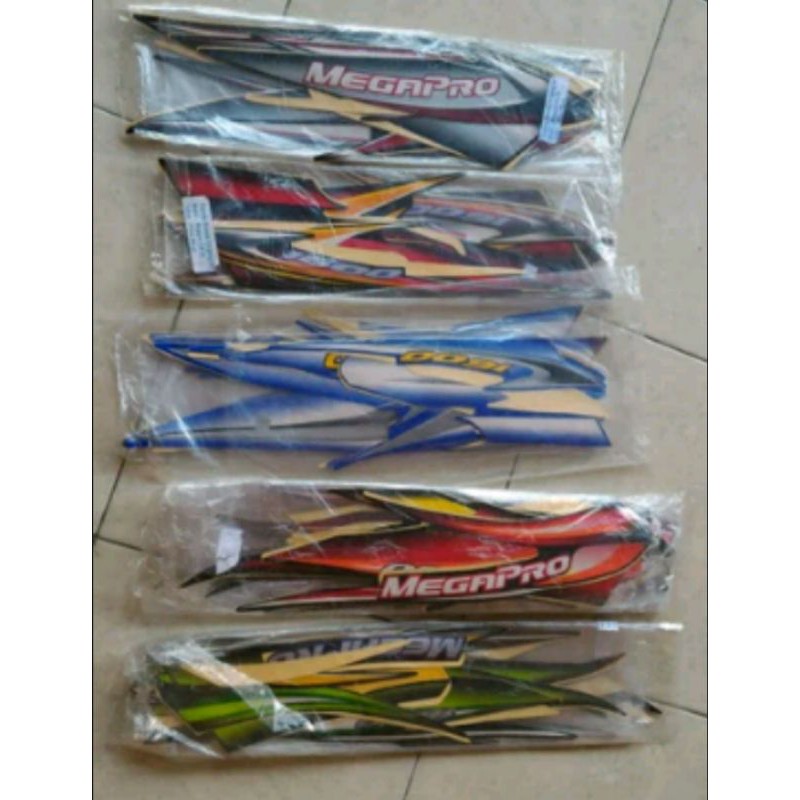STICKER / STRIPING AKSESORIS LIS BODY MOTOR HONDA MEGA PRO HIU 2005