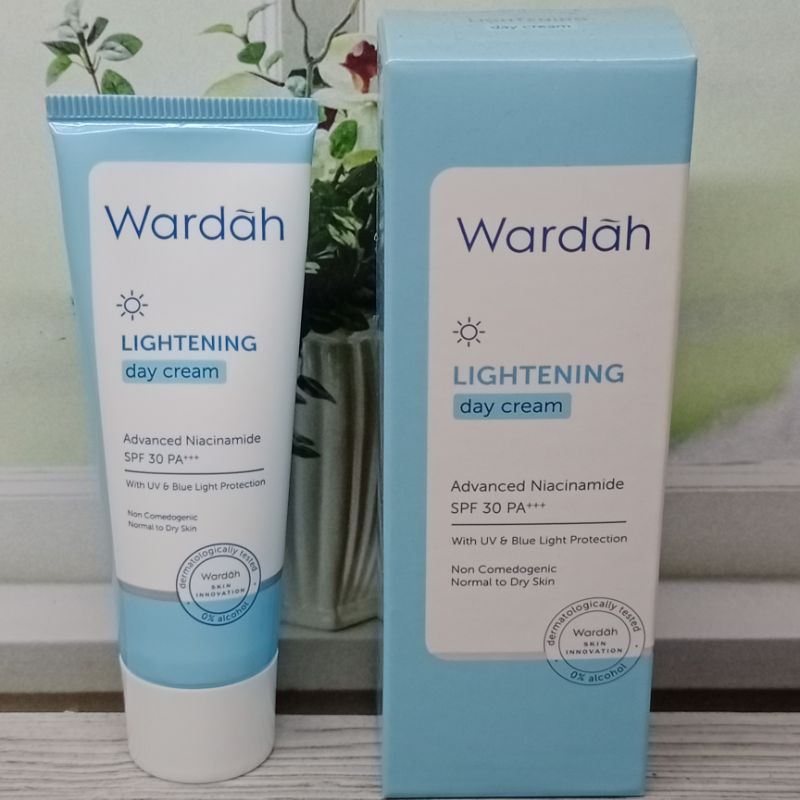 WARDAH LIGHTENING Day Cream Advanced Niacinamide SPF 30 PA+++