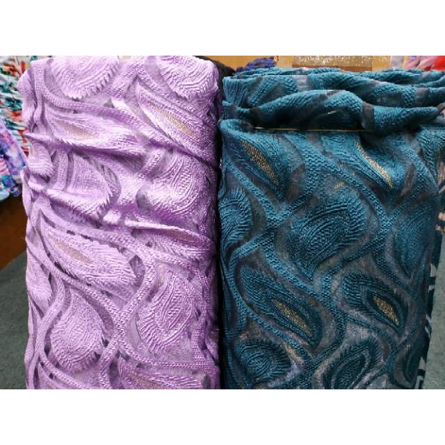 KAIN ORGANZA MOTIF BULU