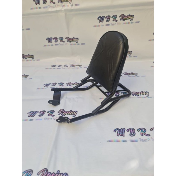 sandaran motor beat streat