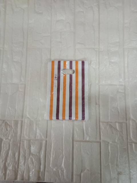 Kantong plastik pon motif campur ukuran 15x22 cm