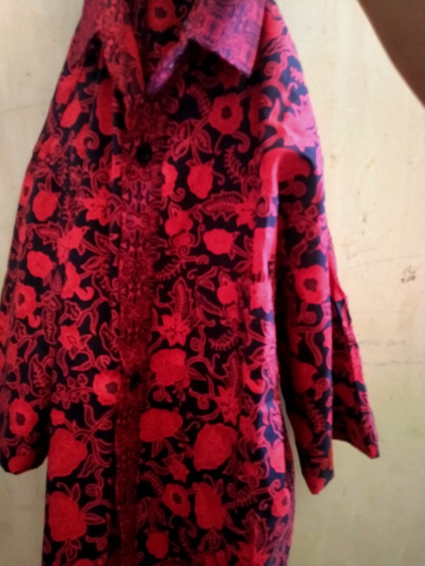 [gridline - R085 Merah] Kemeja Batik Pria Katun Lengan Pendek Regular Merah Maroon