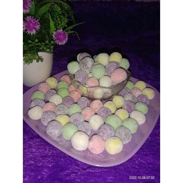 

SWEET BALL BOLA MANIS, BOLSU BOLA SUSU ENAK GURIH MANIS FULL COLOUR PENUH WARNA WARNI BOLA BOLA SALJU