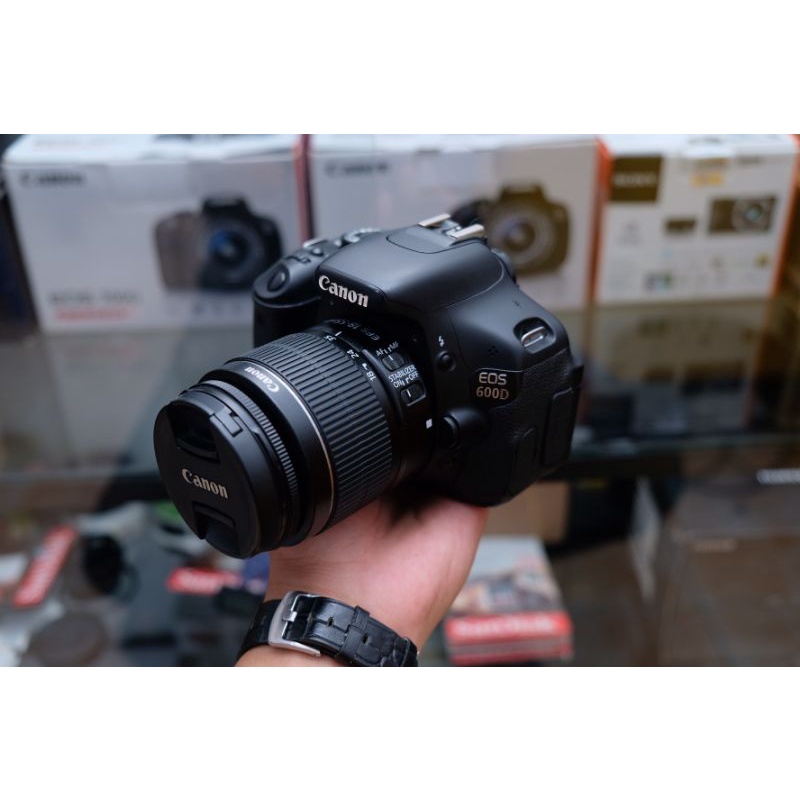 Canon 600D lensa kit 18-55mm tidak vignet