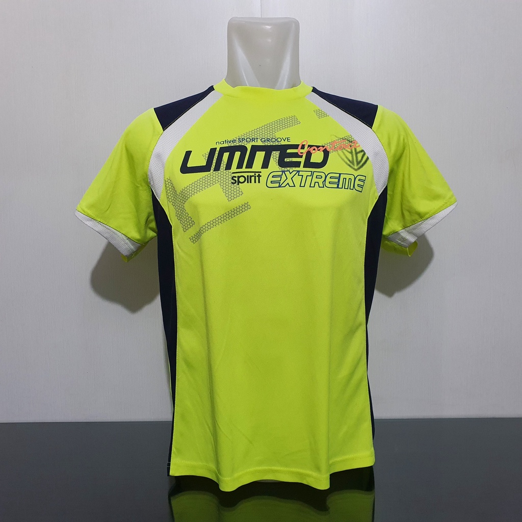 Baju Kaos HANG TEN - Size M - Lebar Dada 52 cm - Original 100%