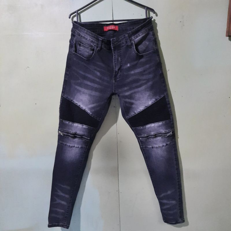 Celana Rucas Jeans Season 6