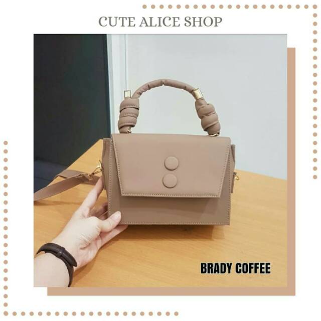TAS SELEMPANG WANITA SLINGBAG | BRADY COFFEE