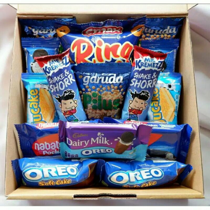 

Gift Box Snack/Hampers/Kado ultah