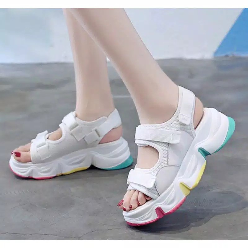 Sandal Platform Wanita Dua Strip FS267