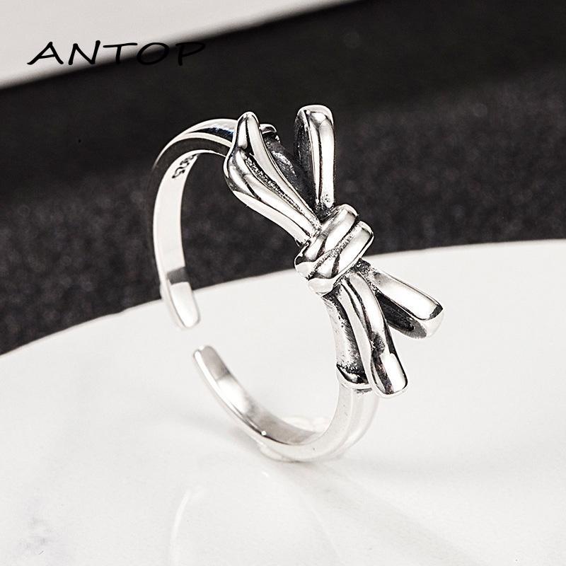 Perhiasan Cincin Vintage Trendy Desain Pita Untuk Wanita