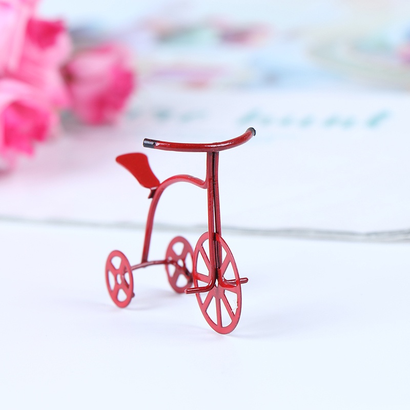 Miniatur Sepeda Warna Merah Skala 1: 12 Untuk Rumah Boneka